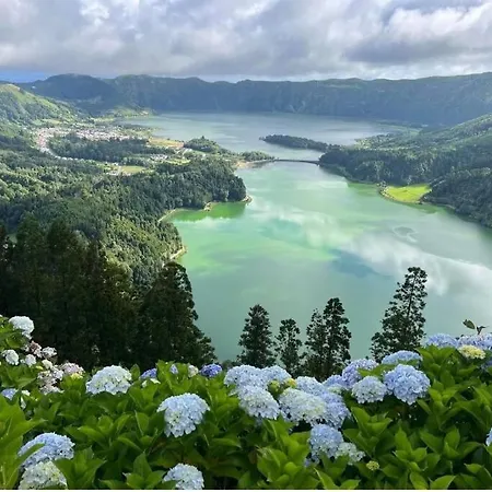 Feriehus Miramar Ribeira Grande